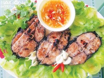 Đê mê cá cờ nướng lá chuối